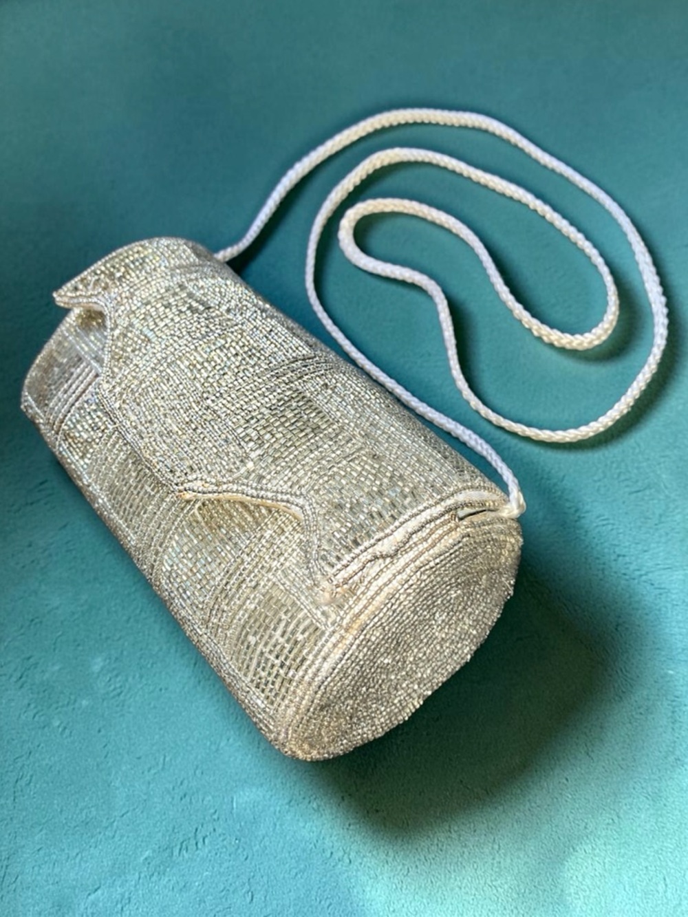 v i n t a g e :: Small Glam Beaded Barrel Crossbody Purse